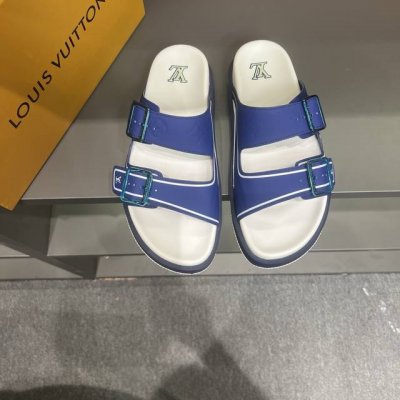 码数38-45 lv路易威登 最新款 系列 Oblique 厚底 拖鞋 凉鞋 原版购入开发 做货 这款 Lv H-Town 凉鞋致敬运动风格经典标识 彰显 Lv