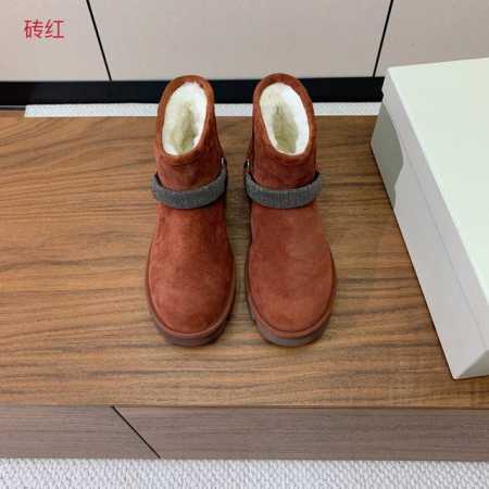 Brunell* Cucinell* 雪地靴。鞋面采用进口牛绒，牛皮。羊毛内里，上脚超舒适。 码数：35-41 40、41定制不退换 批： - 点击图像关闭