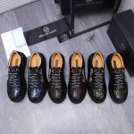 商品商标：philipp plein 菲利普-普莱茵 休闲鞋 正码码数: 38-44 45订做不退換 商品材料：精选压纹漆面牛皮鞋面 金属Logo装饰 牛皮内里