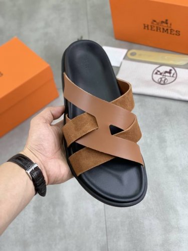 工厂P价P 实价 Hermes 高端品质 新款爱马仕拖鞋，面料进口小牛皮，耐磨防滑橡胶大底。时尚大气 码数：39-44 38 45 46 订做