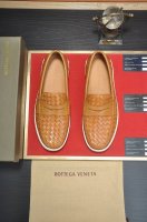 出厂价p Botteg Venetta Bv 全牛皮内里 独家新款 官网新款 鞋面以上乘的顶级小牛皮制作 细腻的手感 流淌奢华的质感 为精致男士量身制作 铸就高