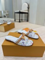 出厂 顶级版本 Louis Vuitton Lv路易威登 25 春夏 最新玛丽珍单鞋 简约精致，高级感满满，尽显优雅气质～ 上脚超好看，拉满了夏日美鞋绝绝子啊