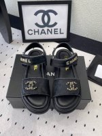 Chanel新款早春凉鞋 各大社交平台走秀爆款 目前最热门凉鞋之一 上脚柔软舒适 意大利进口马毛鞋面 羊皮垫脚 原版开模大底 Size: 35-40 41订做