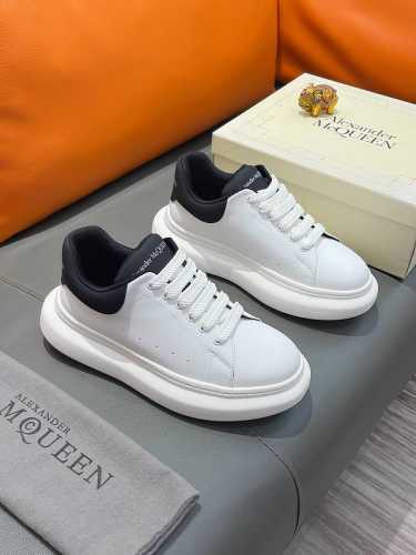 商品名称：Mcqueen 麦昆 正规码数: 38-44 休闲鞋 商品材料：精选 头层牛皮鞋面，进口羊皮内里；原厂大底。