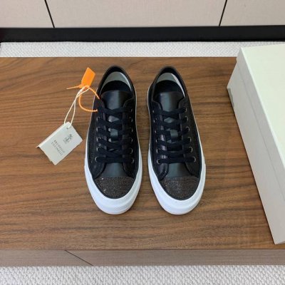 Brunell* Cucinell* 女款休闲鞋。材质：鞋面进口牛皮编织材料。羊皮垫脚。橡胶大底。 码数：35-4 、41、42定制不退换 批：