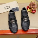 工厂p价 Gucci 古驰热卖款潮流男士休闲套脚鞋官网原版1:1开模原单品质，做工精细时尚百搭，完美楦型，上脚舒适潮男型男推崇款，头层进口牛皮优质猪皮内里，橡胶