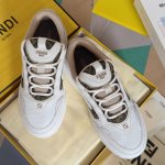 顶级版本 男款 fendi 芬迪 最新 Force系列 Ff厚底 休闲 运动鞋 板鞋 原版购入开发 做货 这款 Force系带低帮鞋 白色全粒面皮革以及白色和棕