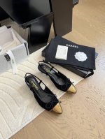 chanel 25P早春新款高级手工坊凉鞋 一如既往的高版本 经典版面 鞋面内里羊皮 真皮大底 Size:35-39 其他码数定