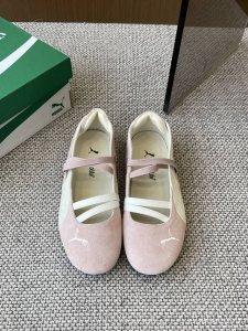 puma 彪马 25Ss春夏全新芭蕾舞运动鞋时尚与运动的完美融合 Rose朴彩英同款 芭蕾舞设计无疑是一次时尚与运动的激情碰撞 时尚视野与彪马的运动传统完美结合