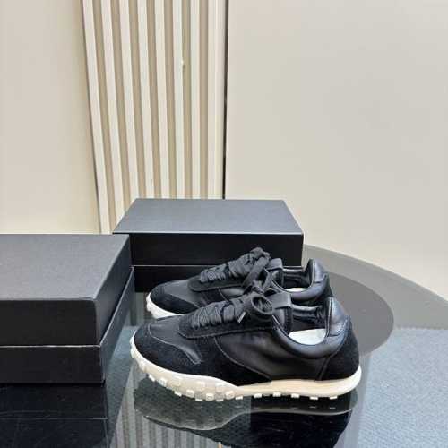 独家正确版本Jil sander2024秋冬吉尔桑达休闲鞋极简主义炒鸡柔软舒适时髦精绝对不能错过的必入款，没有任何繁杂装饰，质感极好的vintage感 鞋面:牛
