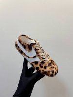 男 女 豹纹马毛+10 网红打卡小众品牌 dvn 德训鞋，洒脱自如 重塑70年代复古，马拉松运动设计原型，解构无内衬绒面牛皮和纳帕牛皮，搭配极具生命力的色彩，橡