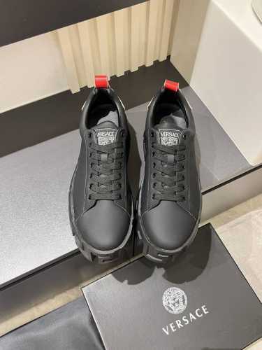 Versace Odissea 艺术感超强的男士飞船鞋，整双鞋很具备结构感和线条感，干净利落也能让造型充满很强的视觉冲击力，原版开发，私模定制原版大底，请不要拿