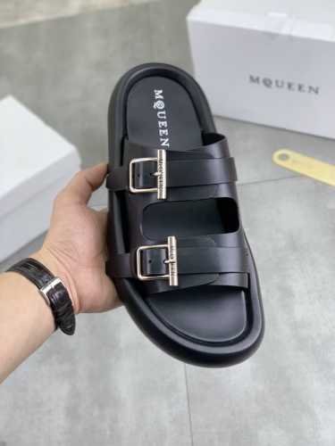 工厂p价p 实价 麦昆.Mq新款款拖鞋出货了原版私模大底，轻而防滑！上脚时尚.百搭，码数：38-44