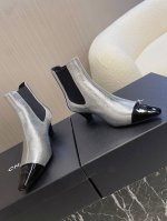 chanel；新款香奶奶裸靴；短靴 极简风格，时尚犹物，上脚超级瘦腿瘦脚，成功拉伸大长腿 高级定制爆裂纹皮面，拼接松紧弹力带，全真皮内里垫脚，5cm粗跟真皮大底