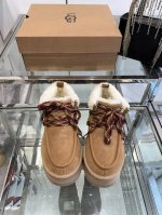 UGG经典系列全新升级厚底雪地靴 check 你的随性复古棕色系look，点亮街头拿捏 潮酷不费力~厚底铅笔靴 大橘底一秒蹬厚底TAZZ秋冬装备齐活，玩不一样的
