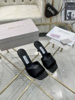 jlmmy Choo周仰杰2025 摩登鞋履 25年夏季巨献 顶级版本 璀璨艺术，足尖的高级定制** 工艺高端，无论材料面部底部包跟包中底还是烫钻工艺要求都极高