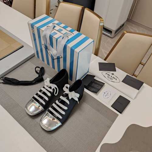 校园风玛丽珍绑带单鞋系列 顶级包装配套最高版本 PRADA 2025s普拉达春夏新品， 顶级版本 实力来袭！校园风时尚普拉达公主糖果风绑带单鞋，少女必备 每色鞋