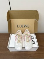 顶级版本 配飞机盒 Loewe 25Ss早春阿甘鞋 德训鞋 运动鞋 扣件+10 罗意威拼色运动鞋！极简风格真的做到极致、实在太百搭！随便穿搭就可以很高级、鞋子很