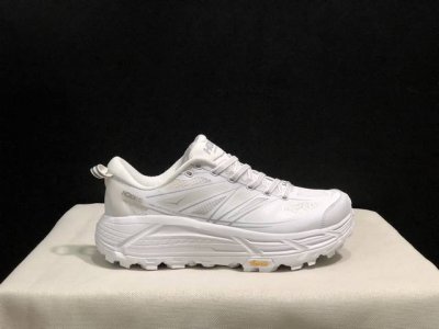 顶级版本Hoka One One Mafate Speed 低帮跑步鞋男女同款 码数：36-46码 含半码 编码: 1147833-Ddw 全套得物包装：毒卡
