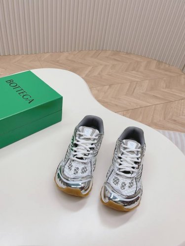 p直销 最新火爆款 情侣款 Bottega Veneta Bv23全新 Orbit设计师谢幕款 休闲 运动鞋 焕然新型写意纯粹无束 注色现代符号 时尚又酷又帅