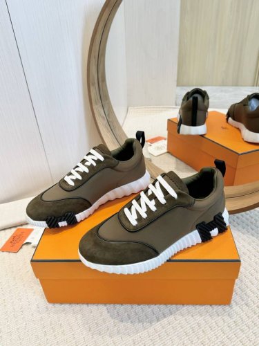 出厂价：女 男款+20 高版本 Hermes 爱马仕情侣款运动鞋 支持退换 原单鞋 市场顶级品质 轻质材料 柔软舒适 高端定制 原版大底 鞋面进口羊猄+牛皮 牛