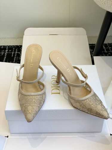 东莞代购级 Dior 迪奥 25ss 春夏走秀新款Tribales系列女鞋 CD明星同款时尚尖头 烫钻 高跟穆勒凉拖鞋 凉鞋 单鞋材质:原版定制进口澳钻 原版开