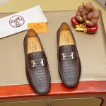 工厂P价 Hermes 爱马仕专柜同款经典套脚鞋1:1开模原单品质采用进口头层牛皮猪皮内里超高档男鞋皮鞋沉实稳重 非常特别2 色，可选！码数38-45