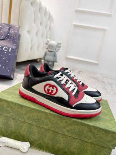 35 40 38 44Gucci 休闲鞋 早春爆款推荐，原版鞋底、原版面料、原版套楦工艺一比一折骨复刻！重工刺绣追求极致！ 面料：意大利进口头层牛皮 内里：原版