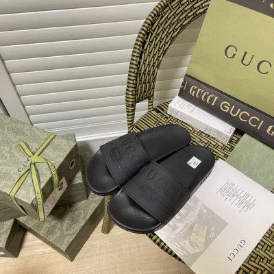 gucci 古驰春夏新款 沙滩拖鞋 平底拖鞋 一字拖 情侣款 码数 35-46