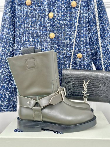 厂价 短靴 长靴 Burberry I巴宝莉经典马术骑士靴长靴 全智贤同款！各大网红博主必晒清单 Daniel Lee设计师首秀~超酷的设计 潮人穿搭必须拥有整