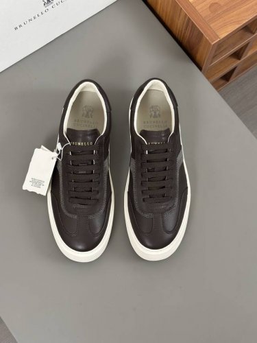 Brunello Cucinelli 2025 ss春夏新款男鞋简称 BC 此品牌是来自意大利的世界顶级奢侈品牌，面料采用意大利进口半抛光全粒面小牛皮+麂皮，内