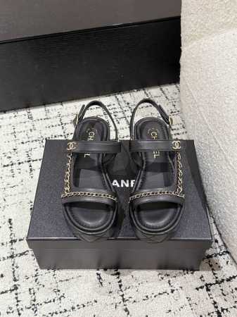 顶级 代购级 Chanel 小香25 春夏度假系列单品 厚底凉鞋 原版开发制作 材料同步 五金独家开模铜扣链 水台中低全真皮 非市面超纤维 同步飞机盒全套包装 - 点击图像关闭