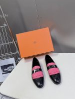 Hermes 爱马仕经典热卖代购级乐福鞋 穆勒单鞋 海外代购买手货源，纯原定制 韩国客过毒验收 1一级定制胎牛皮面料，马克缝线 纯手工滚边 2混种羊皮内里 垫脚