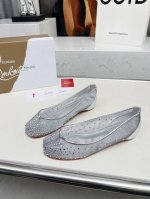 cl X Maison Margiel联名 隐形增高2Cm 最新款分趾单鞋 原版1:1开模，历经九九八十二天楦头的调试，终于出大货了。⑥色选 鞋面：进口透气网