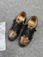 P390，低帮蛇纹！最新最高版本！重新开模定制！ 里外全牛皮 情侣款Giuseppe Zanotti 朱塞佩 萨诺第 高端单品原版高档合金属饰扣，头层小牛皮内里