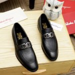 菲拉格幕 Ferragamo 新款男士休闲套脚鞋官网原版1:1开模，原单品质做工精细，高端奢华鞋面采用进口意大利头层牛皮奢华皮内里橡胶耐磨防滑大底，穿着透气舒适