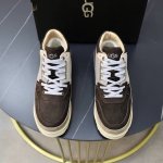 澳洲进口加厚羊毛 品牌：UGG正品代购 尺码：39–44 等级： 官网1:1 材料： 头层真皮防水防冻鞋面 真毛内里 原版防滑耐磨轻便柔软大底 款式类别：男士休