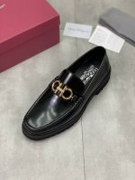 工厂P价P 实价 原单菲拉格慕 Ferragamo 水洗牛里 原版正装皮鞋专柜同步发售新款男鞋 此款采用纯手工制作 面料进口原版开边珠小牛皮水洗牛皮内里 原版组