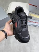 工厂P价P 实价 高版本 官网爆款上市， 潮牌 普拉达Prada 主推爆款，前卫百搭时尚男鞋私版开模，牛皮面拼接1：1..时尚干脆、原版进口牛皮内里牛皮垫脚；大