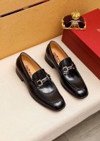 商品商标：Ferragamo 菲拉格慕 休闲皮鞋 正码码数: 38-44 45订制 商品材料：精选 进口头层开边珠牛皮鞋面+奢华五金扣，进口水染牛皮内里。强烈立