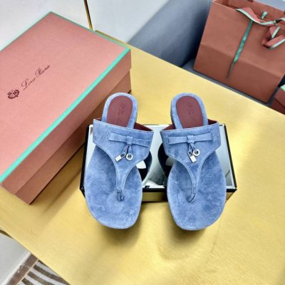 高版本 出厂 2025官网 Lp新品发售Loro piana 官网同款同款拖鞋 采用 Wish 羊京面料制作 鞋面采用优质特级羊绒 垫脚羊绒 垫脚丝绸羊皮 全方