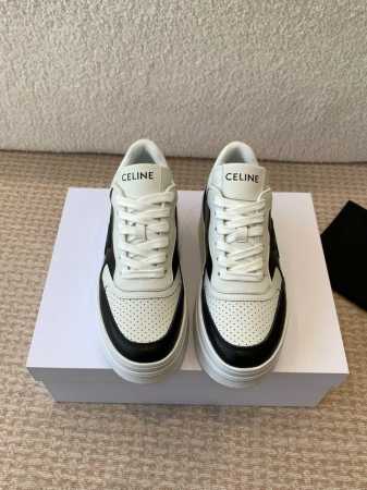CELINE思琳赛琳 厚底 小白鞋 鞋后帮和侧面压印CELINE标志厚底面包鞋2025春夏新款 凯旋门徽标系带 简单舒服，干净利落，增高显腿细无论是单穿还是搭配 - 点击图像关闭
