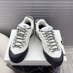 mm6 X Salomon 联名合作款 mm6马吉拉 X Salomon萨洛蒙 联名X-Alp系列情侣款运动鞋 mm6全新演绎的X-Aip专注于其空气动力学的外