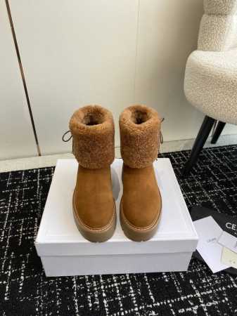 代购级 Celine 思琳秋冬新款杨幂同款骑士靴 赛琳保暖雪地靴棉鞋 凯旋门英伦风短靴 简约大气时髦 耐看不过时 是时尚圈永不退潮的经典所在 复古的英伦风格，让 - 点击图像关闭