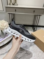 最新运动鞋 全套包装舒适度百分百 时尚又运动 众多明星同款 时尚界的一款联名爆款爆动时尚圈 Loewe X On昂跑cloudtilt 罗意威 联名轻量运动休闲