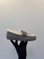 特优价 MiuMiu 2024高级时尚新品，新季力推单品~ 时尚 百搭 超好看 张元英、林允儿同款厚底金币羊毛乐福鞋，经典的凯旋门乐福鞋，牛猄皮的质感真的一绝原