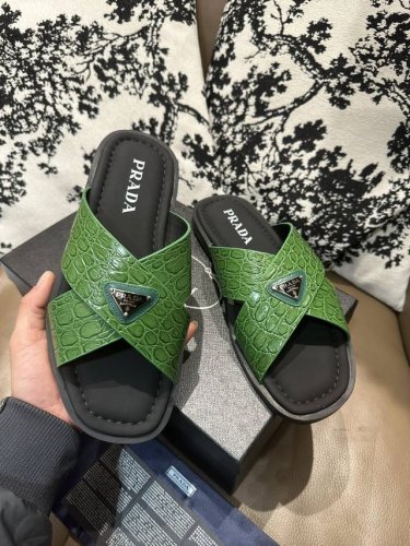 工厂p价 prada 鳄鱼皮面、垫牛皮脚、全套包装38-46码