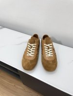 顶级版本 ｜Dries Van Noten 2024 夏季新款马拉松复古德训鞋 这款是比利时品牌 很多明星私服穿搭常出现 搭配彩色袜子也超好看！简约的设计既复古