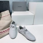 高品质出厂 ！男20！顶级品质情侣款！Balenciaga巴黎世家25春夏经典电绣菱格鞋面棒球鞋休闲鞋！ 超火爆 众明星网红潮人大秀款 松驰感满满 秀气高级又可
