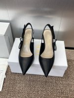 工厂p价p j Adior织带后空凉鞋 迪奥 Dior 2025 春夏新款冲孔女鞋 Toujours 刺绣字母Logo中跟蝴蝶结拼色凉鞋 市场顶级高端版本 材质